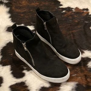 Hidden heel black suede sneakers with zippers!
